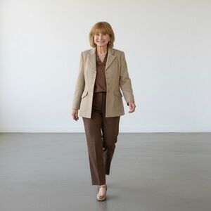 Irene Van Ryb, French designer vintage Women's Beige Herringbone Blazer size 38